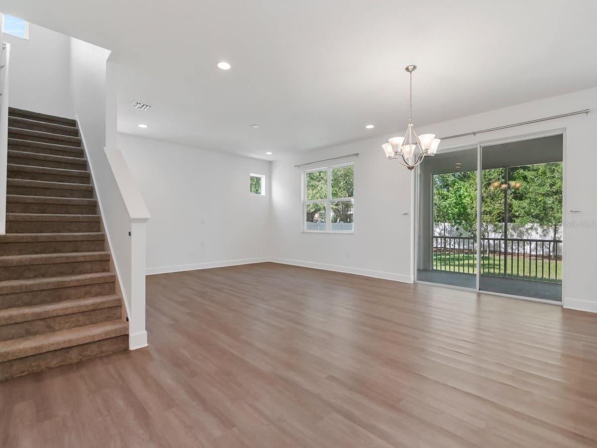 7115 TRASK STREET — photo 11 of 64