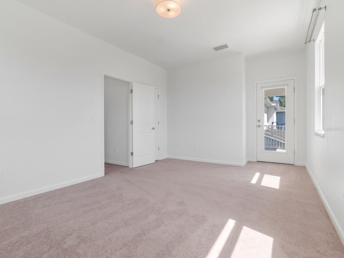 7115 TRASK STREET — photo 46 of 64