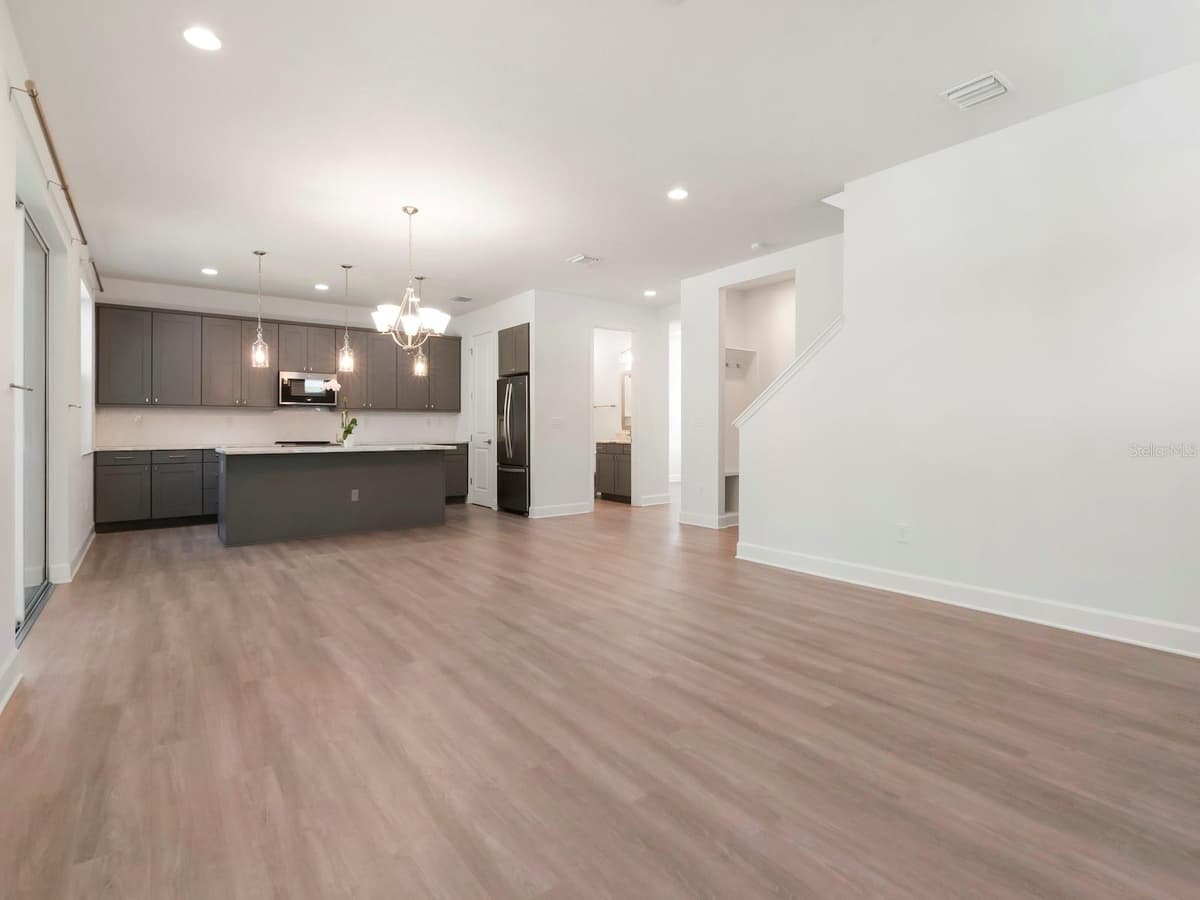 7115 TRASK STREET — photo 21 of 64