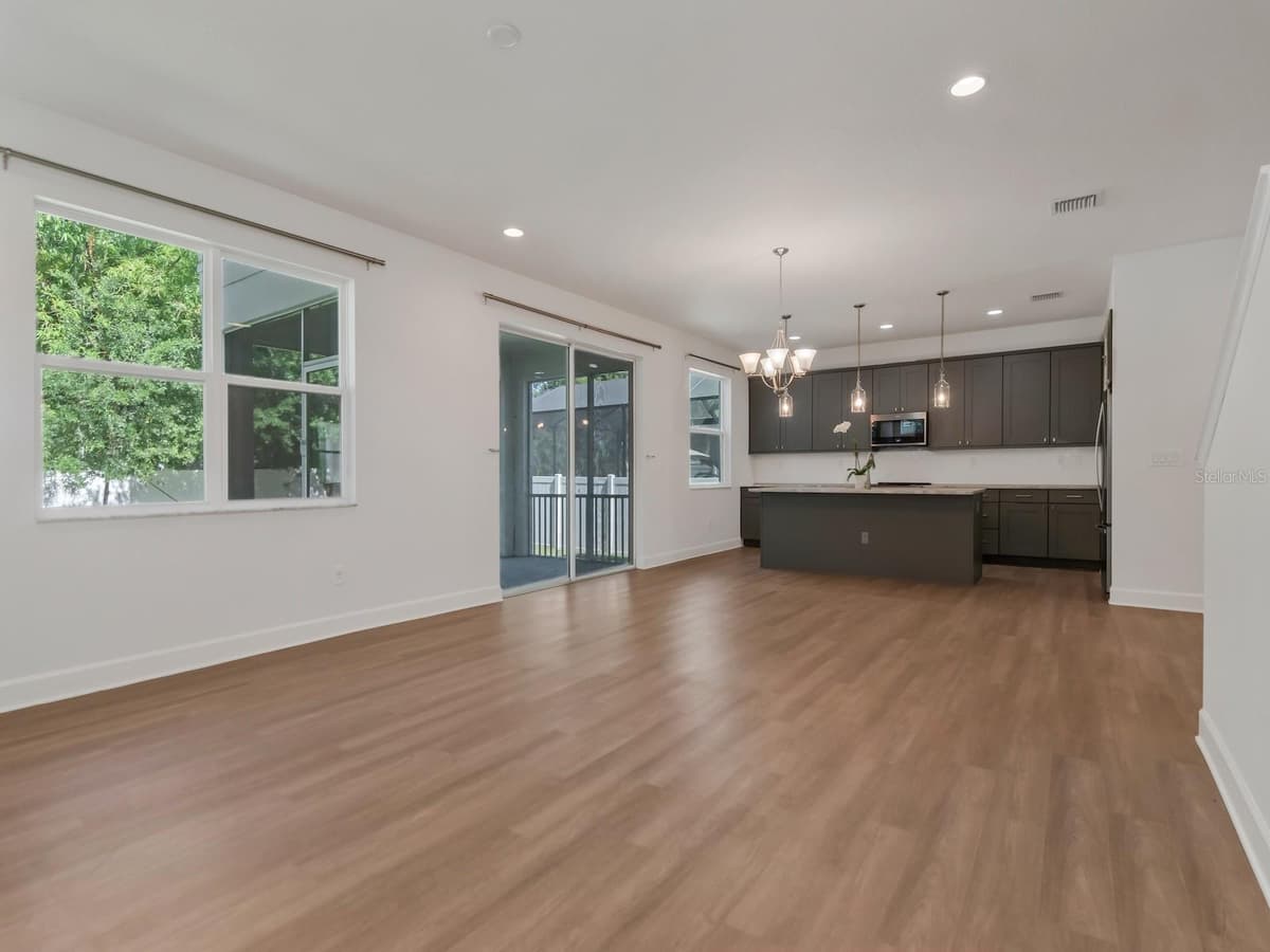 7115 TRASK STREET — photo 22 of 64