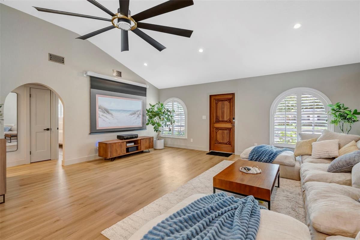 3819 SAN MIGUEL STREET — photo 8 of 57