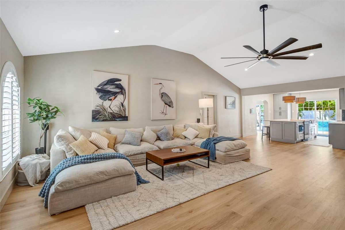 3819 SAN MIGUEL STREET — photo 10 of 57