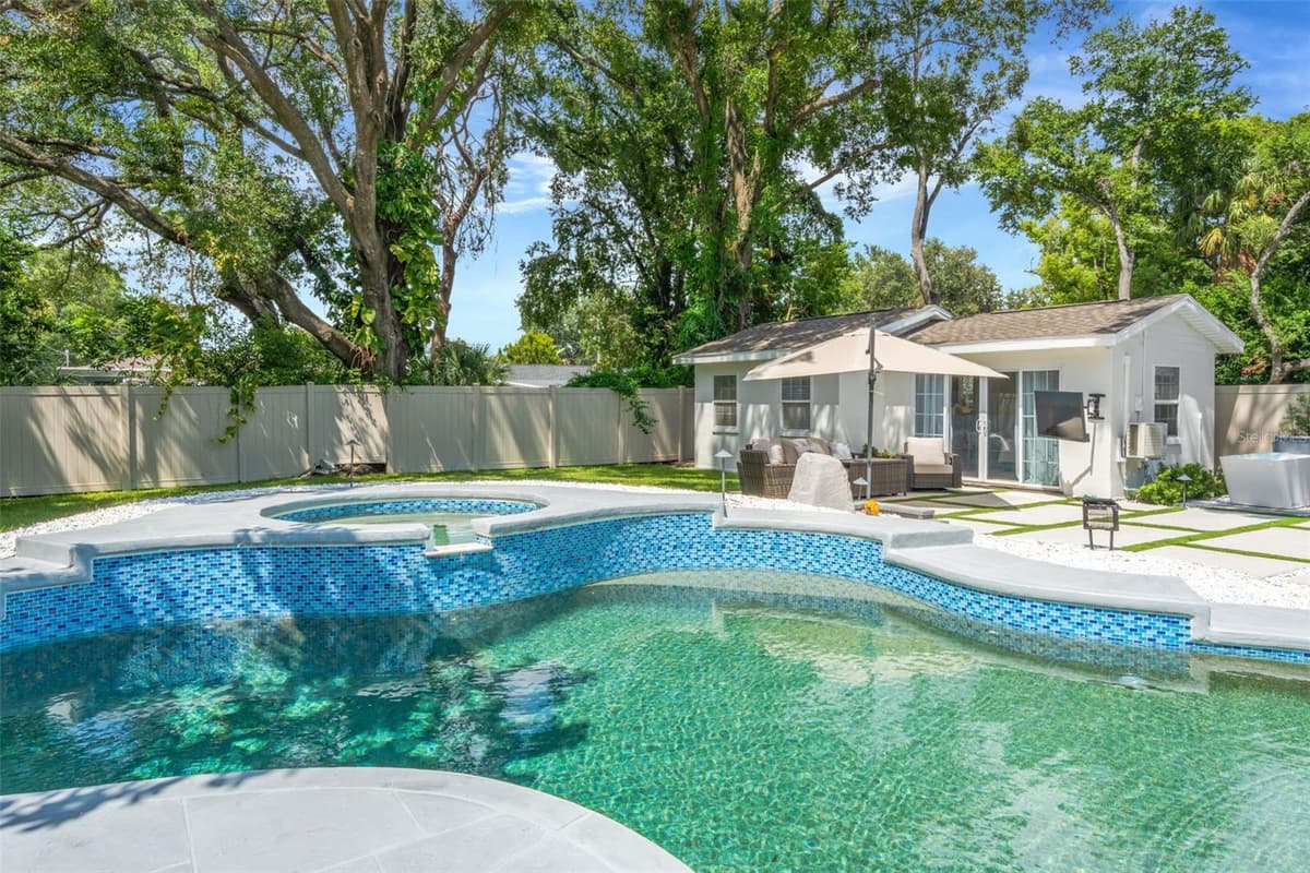 3819 SAN MIGUEL STREET — photo 2 of 57
