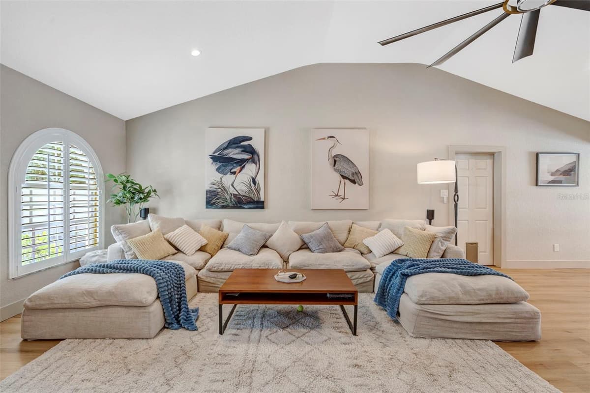 3819 SAN MIGUEL STREET — photo 9 of 57