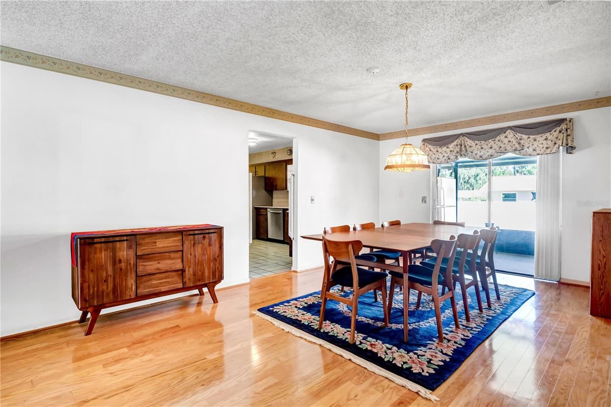 806 BIG BUCK CIRCLE — photo 5 of 23