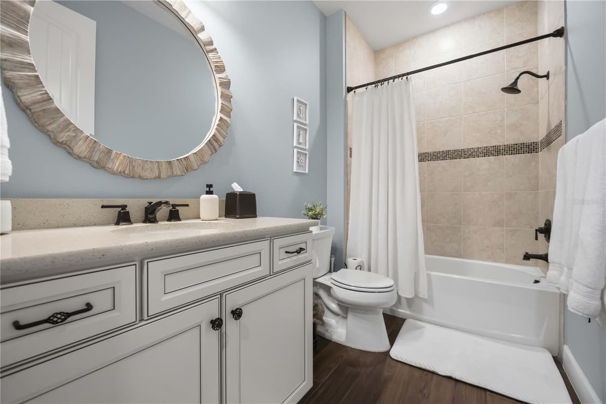 12307 SEABROOK AVENUE — photo 27 of 72