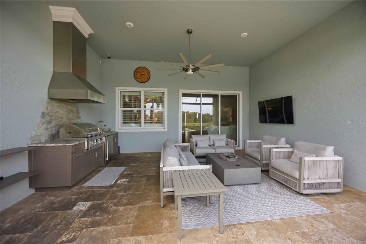 12307 SEABROOK AVENUE — photo 48 of 72