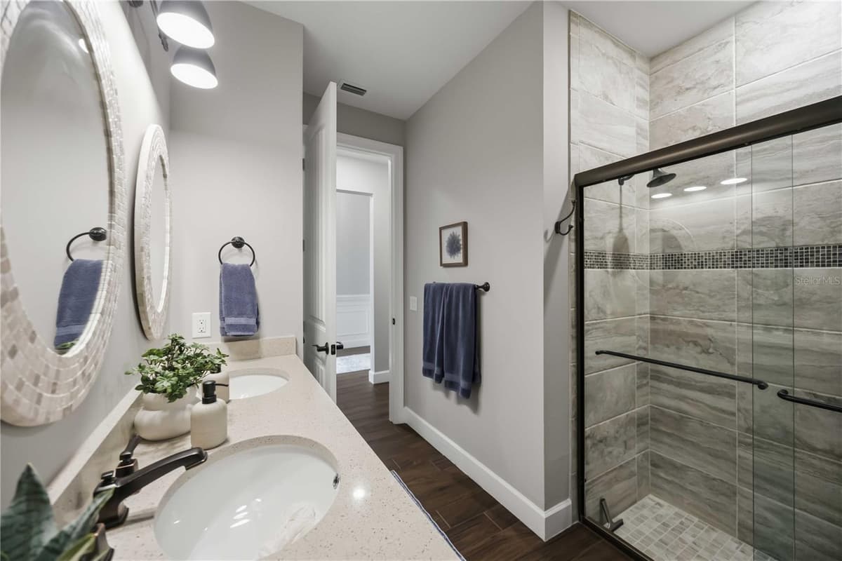 12307 SEABROOK AVENUE — photo 45 of 72