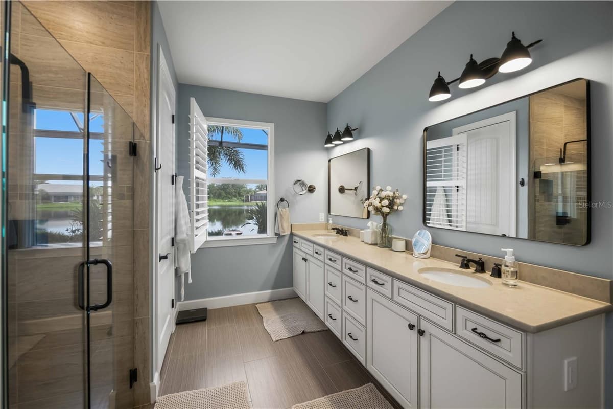 12307 SEABROOK AVENUE — photo 35 of 72