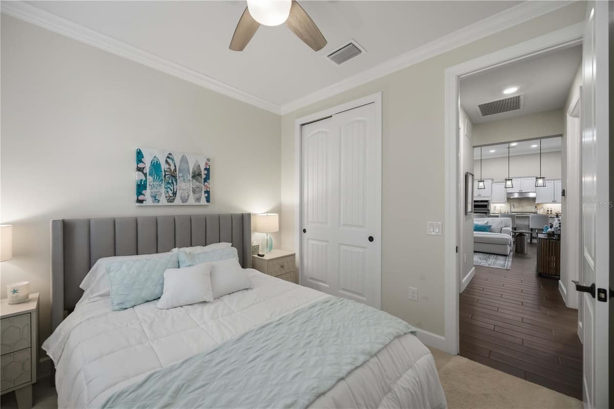 12307 SEABROOK AVENUE — photo 24 of 72