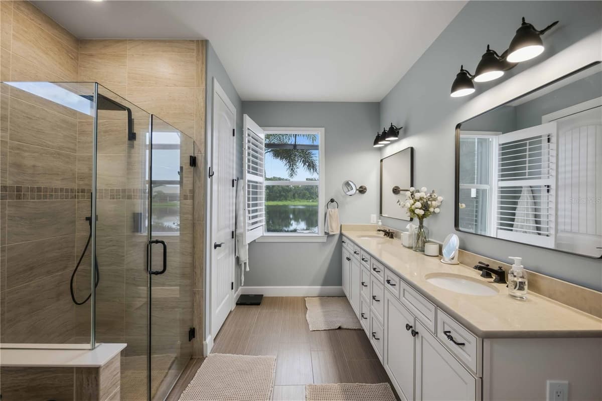 12307 SEABROOK AVENUE — photo 36 of 72
