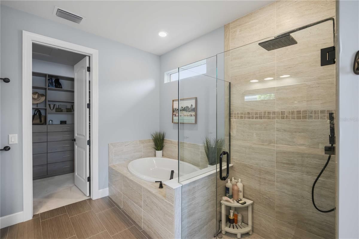 12307 SEABROOK AVENUE — photo 37 of 72