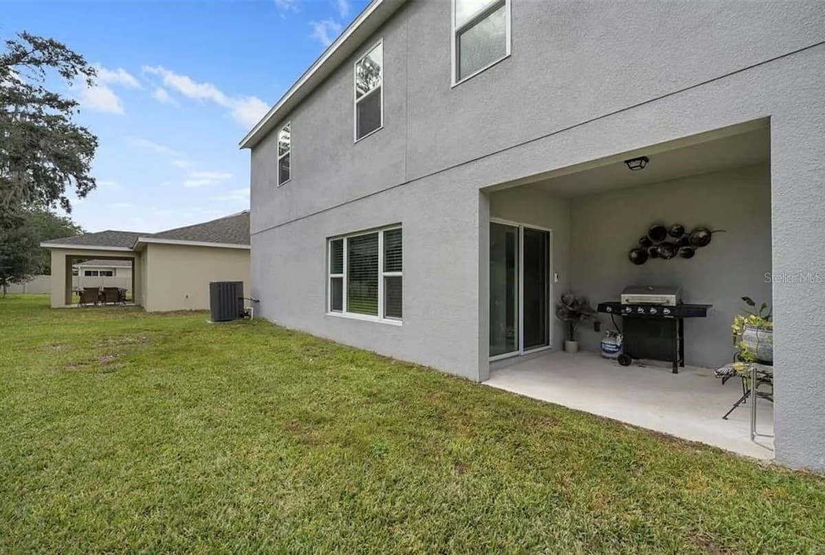 535 DARSHIRE AVENUE — photo 27 of 32