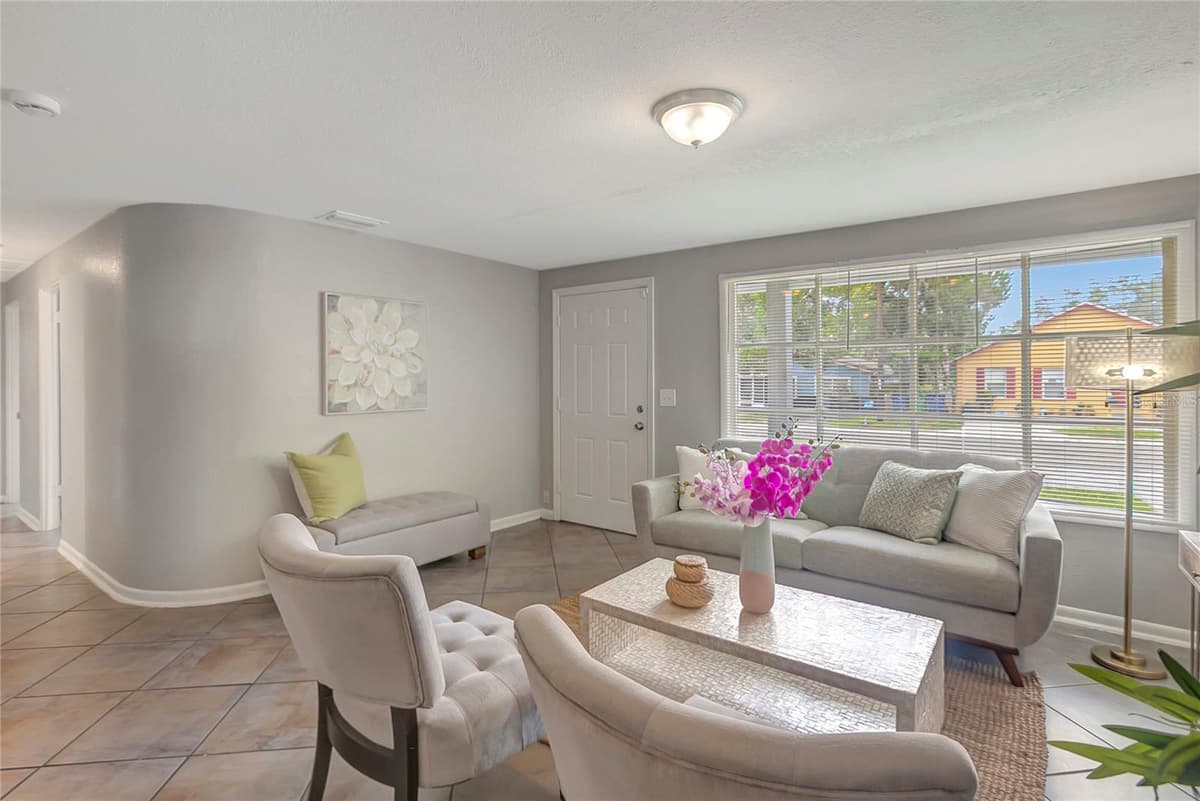 3908 HANNA AVENUE — photo 6 of 41