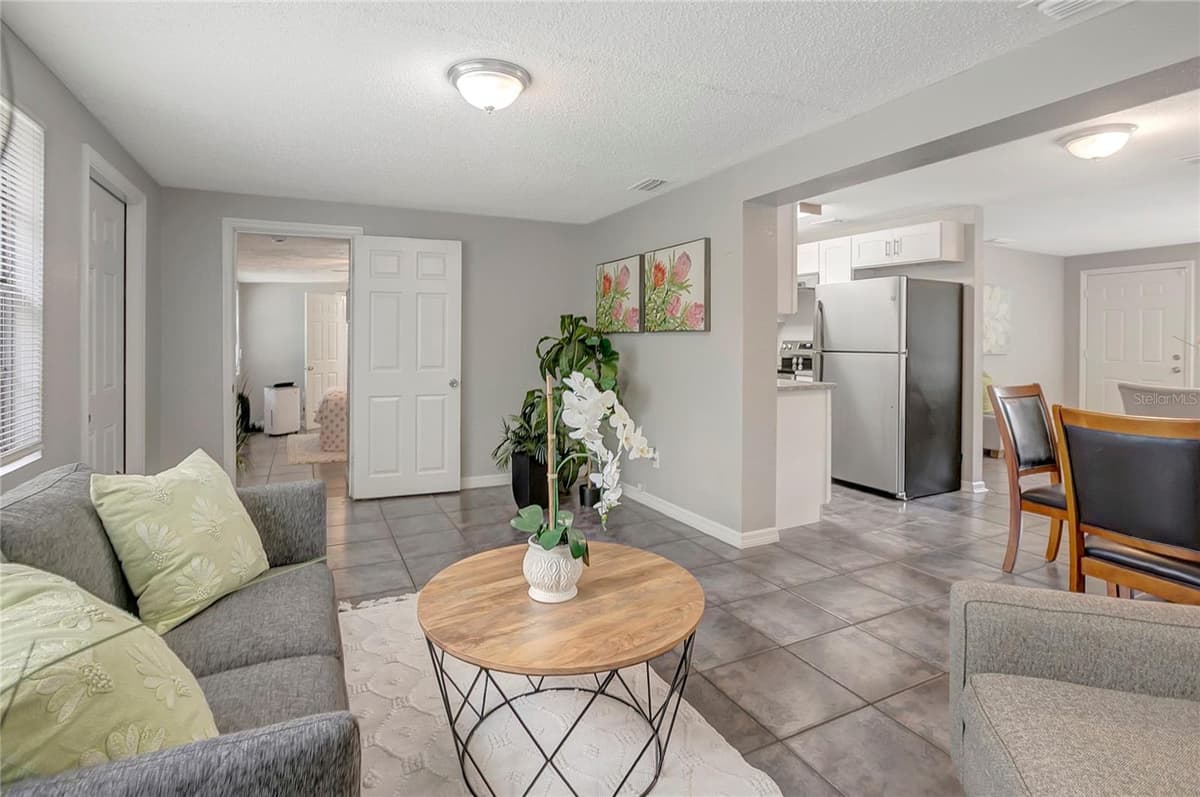 3908 HANNA AVENUE — photo 18 of 41