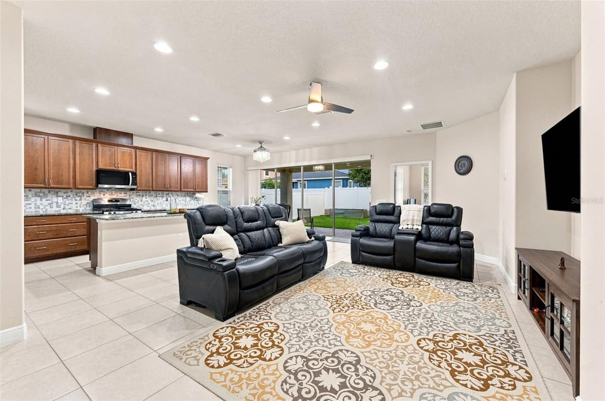 14722 ROCKY BROOK DRIVE — photo 9 of 30