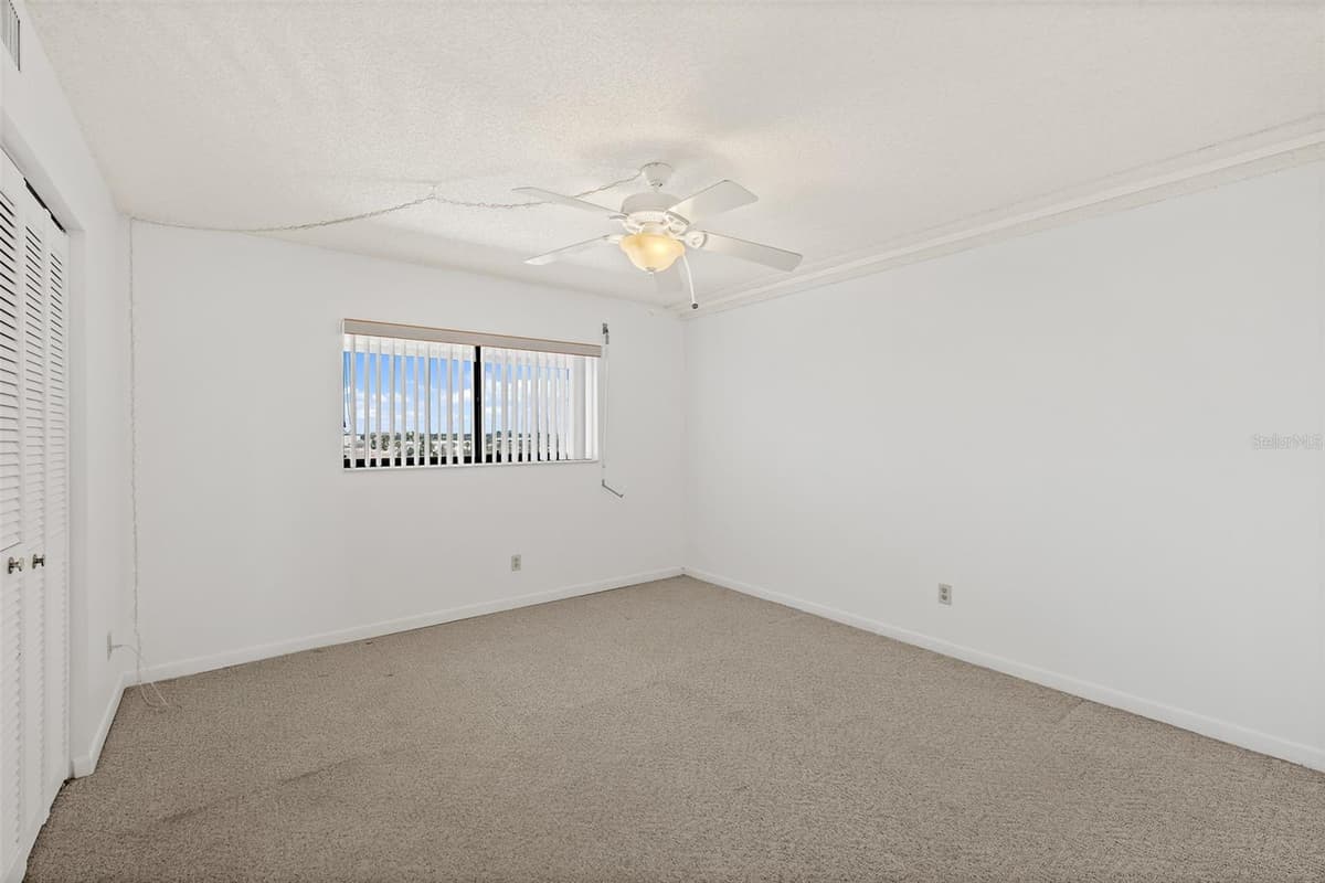 200 SYKES CREEK PARKWAY — photo 26 of 41