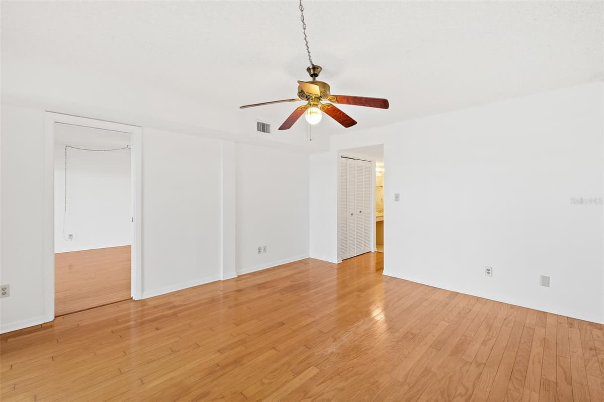 200 SYKES CREEK PARKWAY — photo 23 of 41