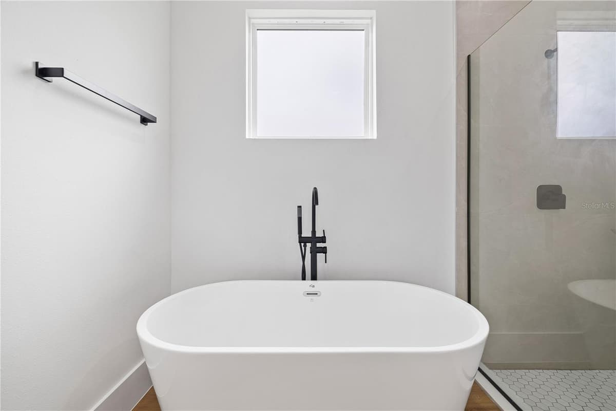 13684 43RD CIRCLE — photo 36 of 43