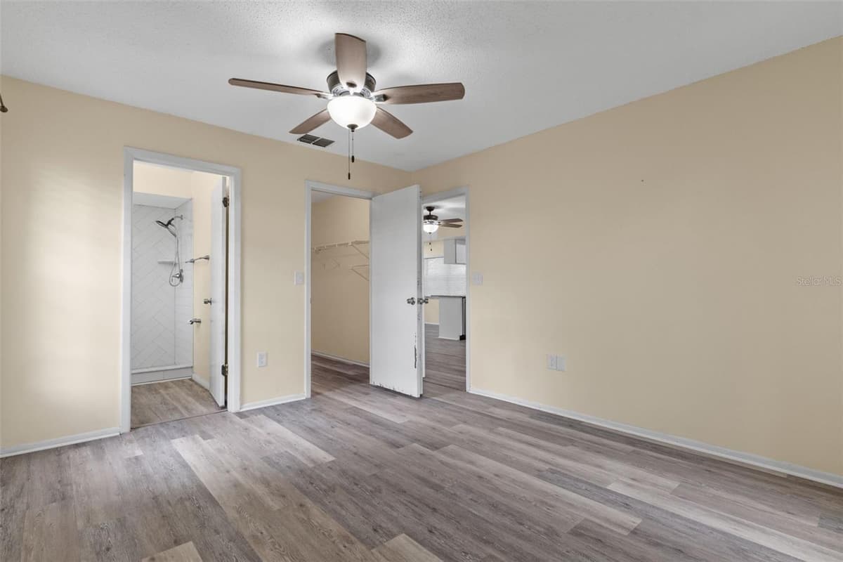 9108 SPRING HILL DRIVE — photo 19 of 35