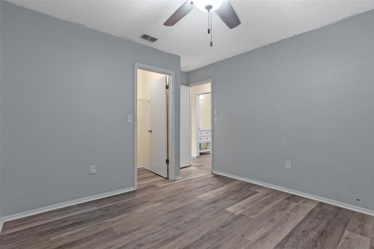 9108 SPRING HILL DRIVE — photo 27 of 35
