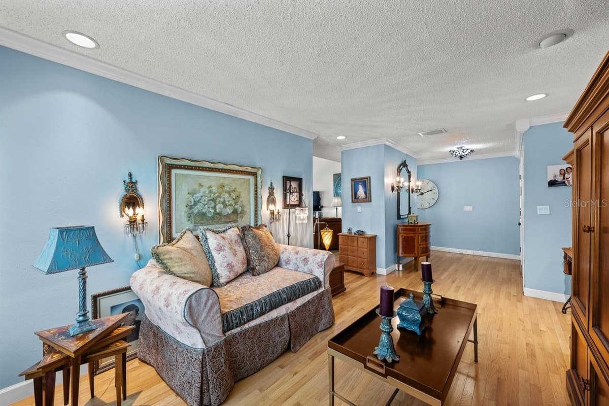 3303 EL AMADOR COURT — photo 11 of 64
