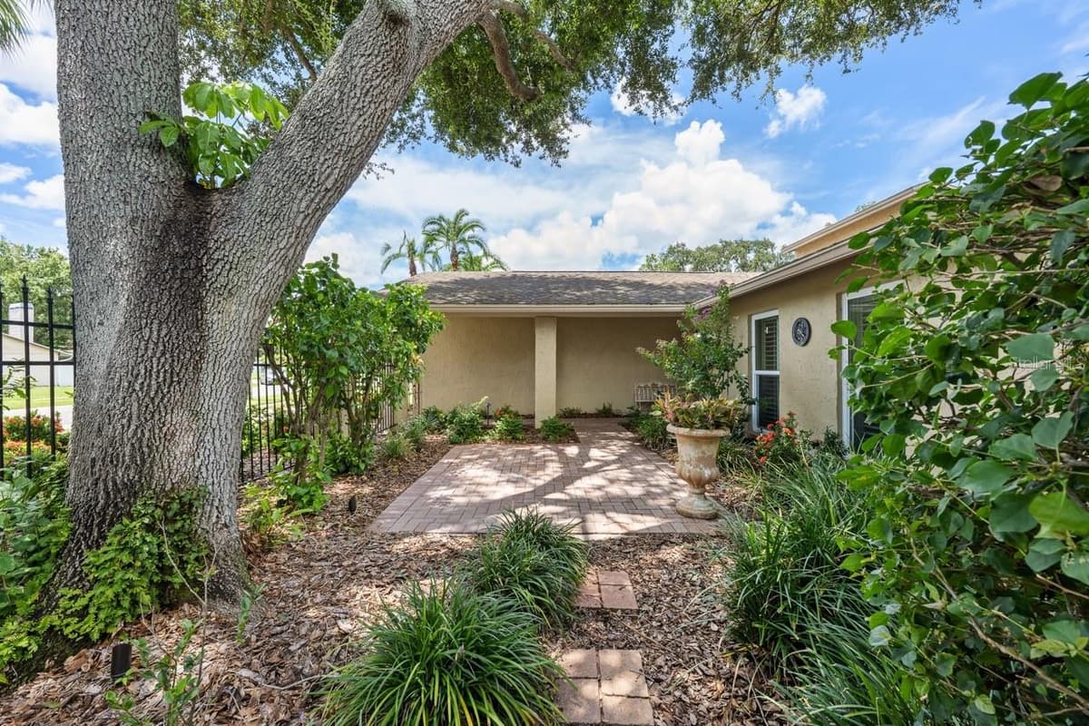 3303 EL AMADOR COURT — photo 7 of 64