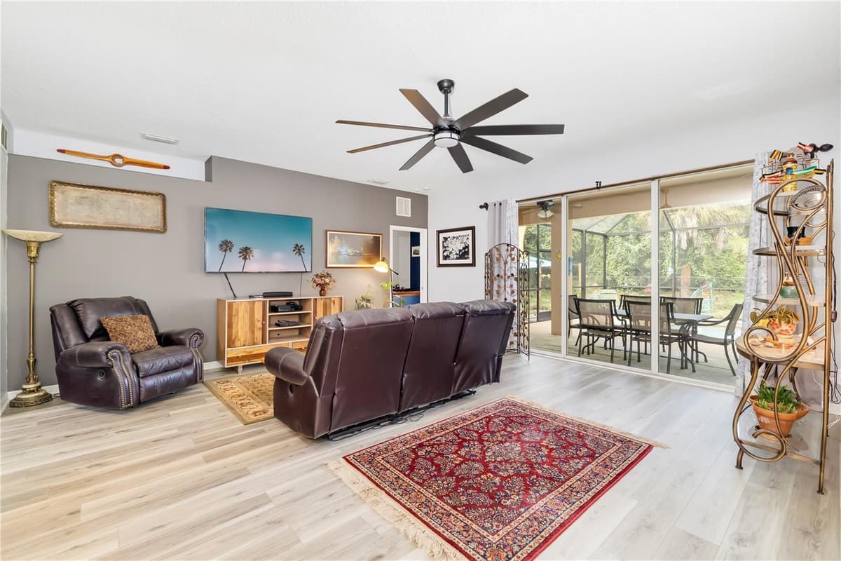 2434 BISMARCK ROAD — photo 13 of 87