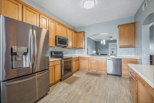 1410 CELEBRATION AVENUE — photo 9 of 40