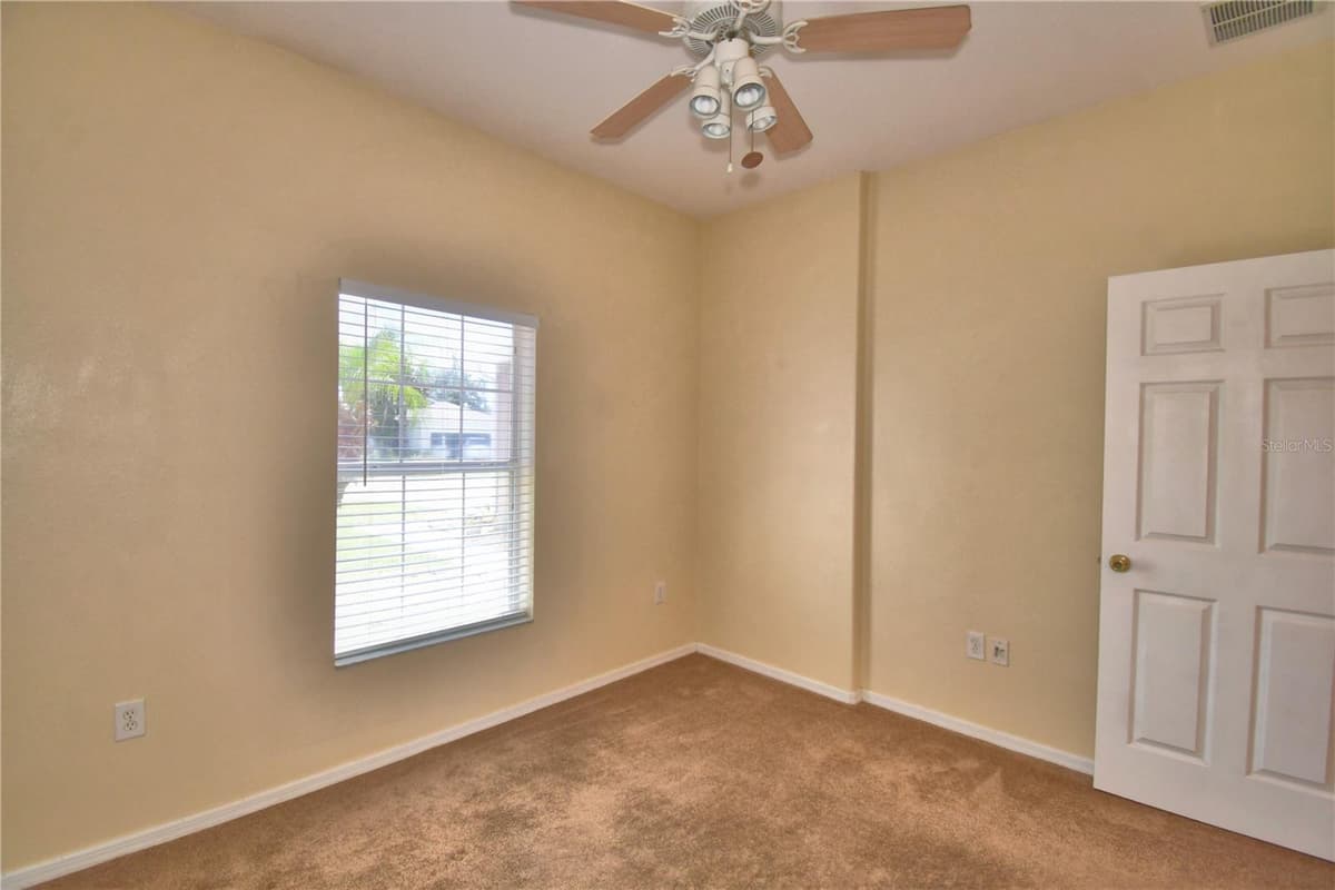 5621 FOREST RIDGE DRIVE — photo 30 of 52