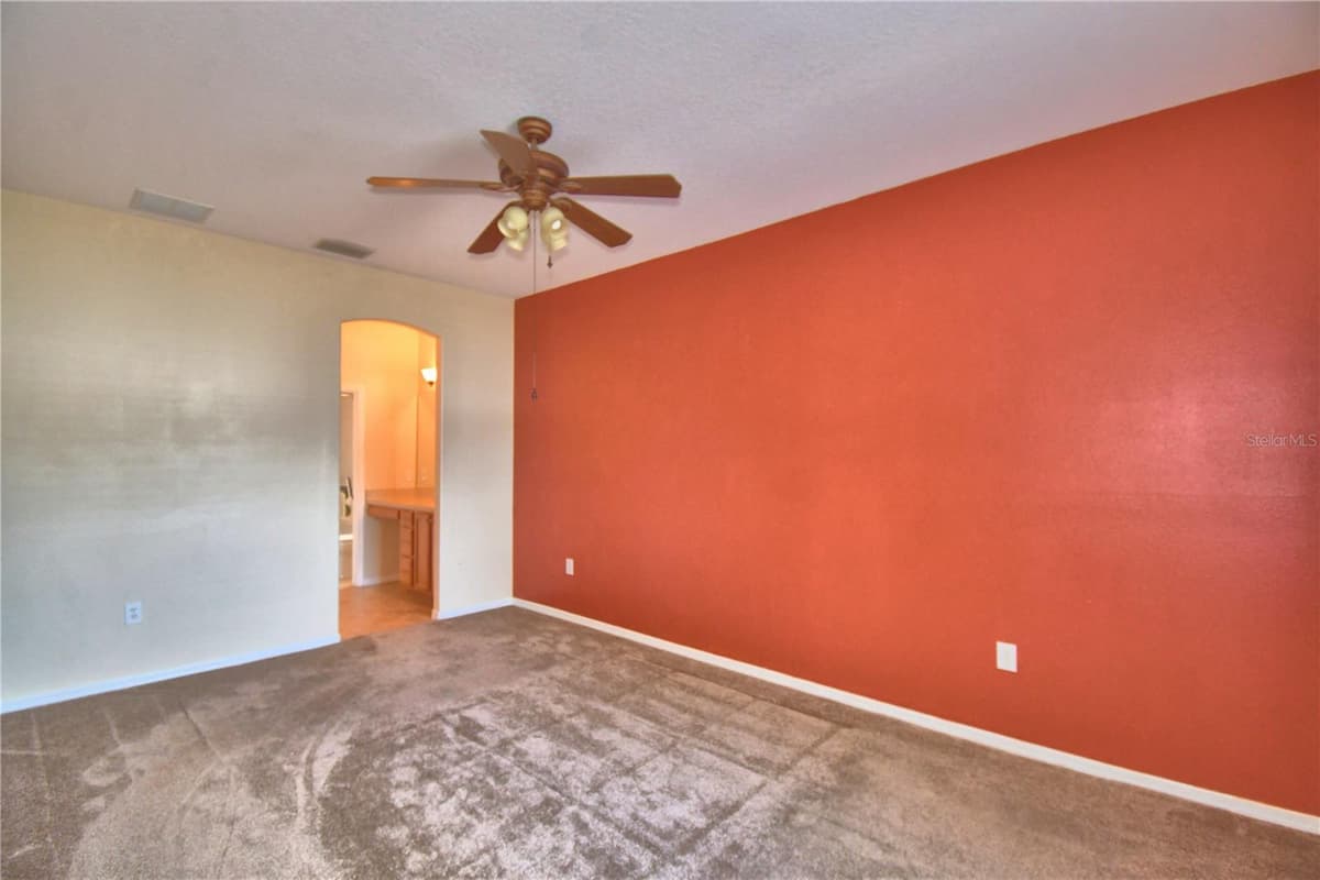 5621 FOREST RIDGE DRIVE — photo 19 of 52