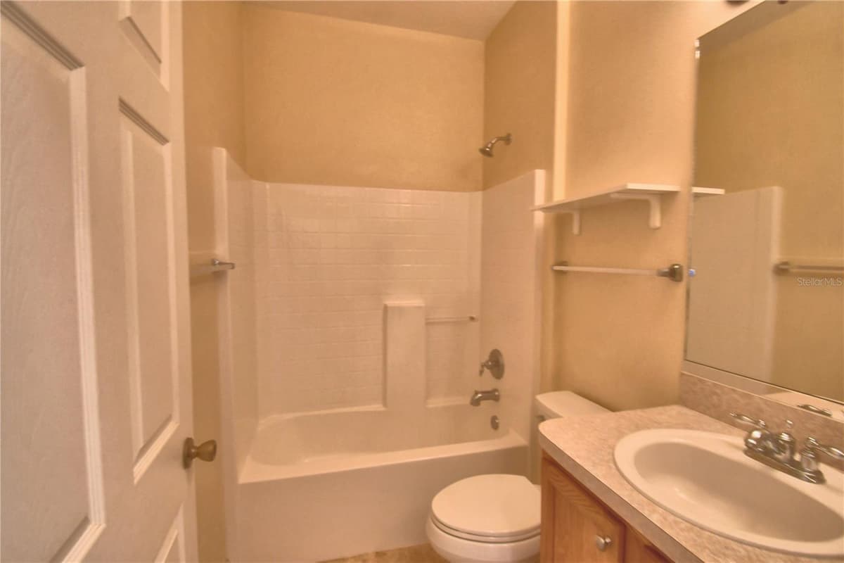5621 FOREST RIDGE DRIVE — photo 32 of 52