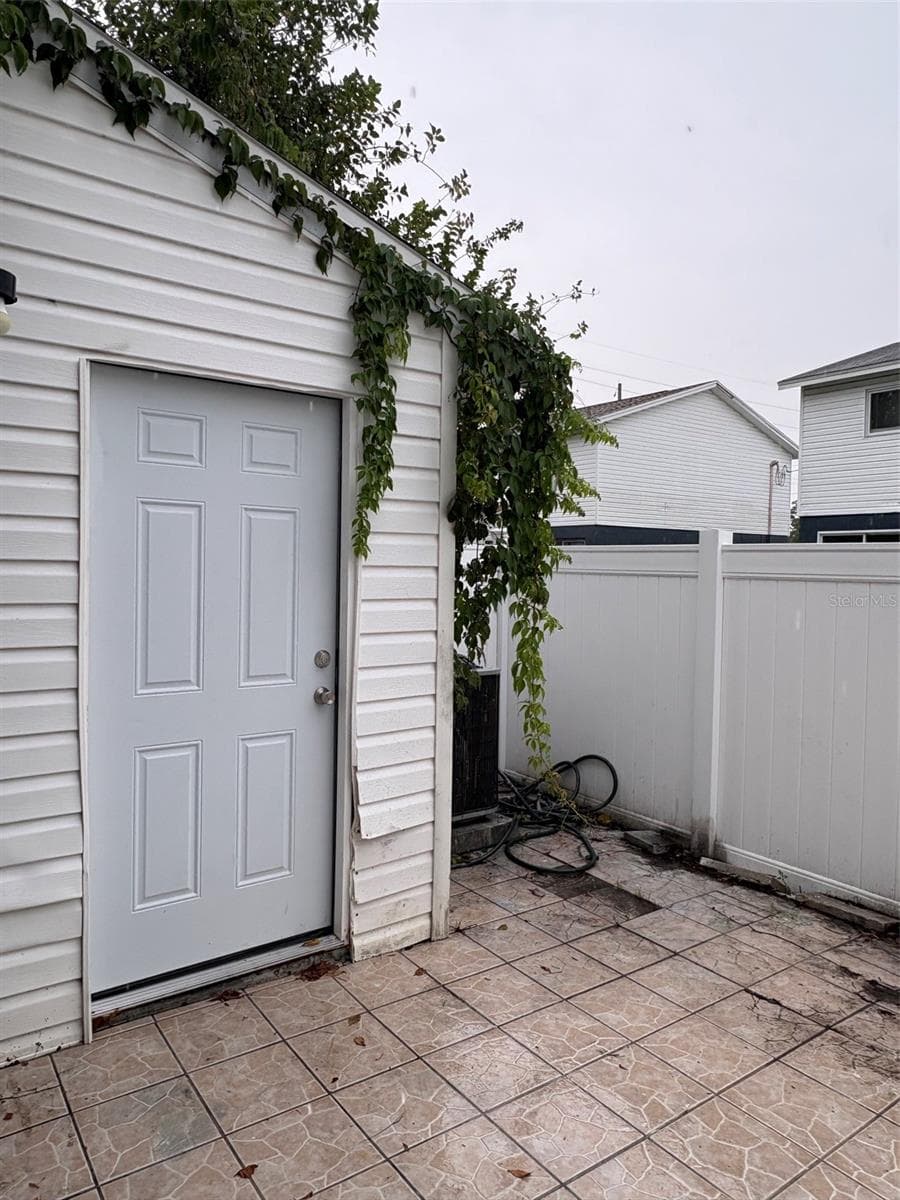 13045 LONDONDARY PLACE — photo 11 of 12
