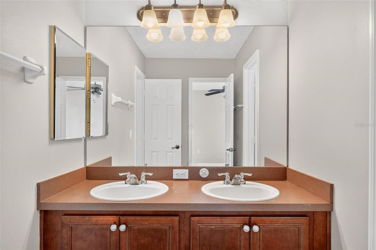 3626 OAK BROOK LANE — photo 49 of 72