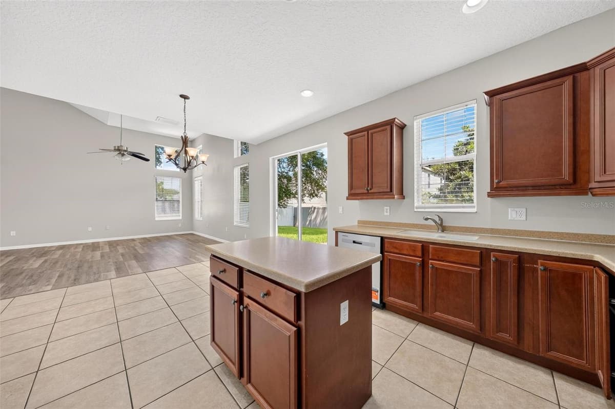 3626 OAK BROOK LANE — photo 13 of 72
