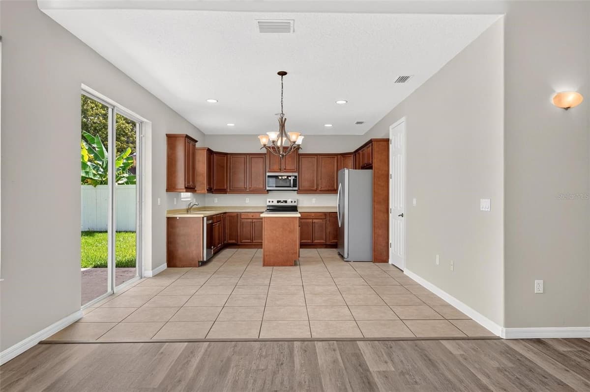 3626 OAK BROOK LANE — photo 6 of 72