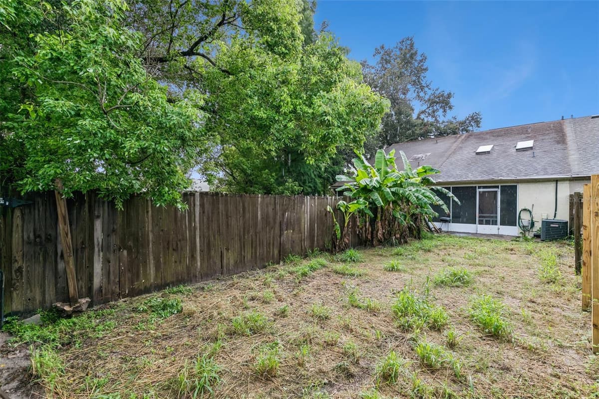 2835 HUNT CLUB LANE — photo 20 of 20