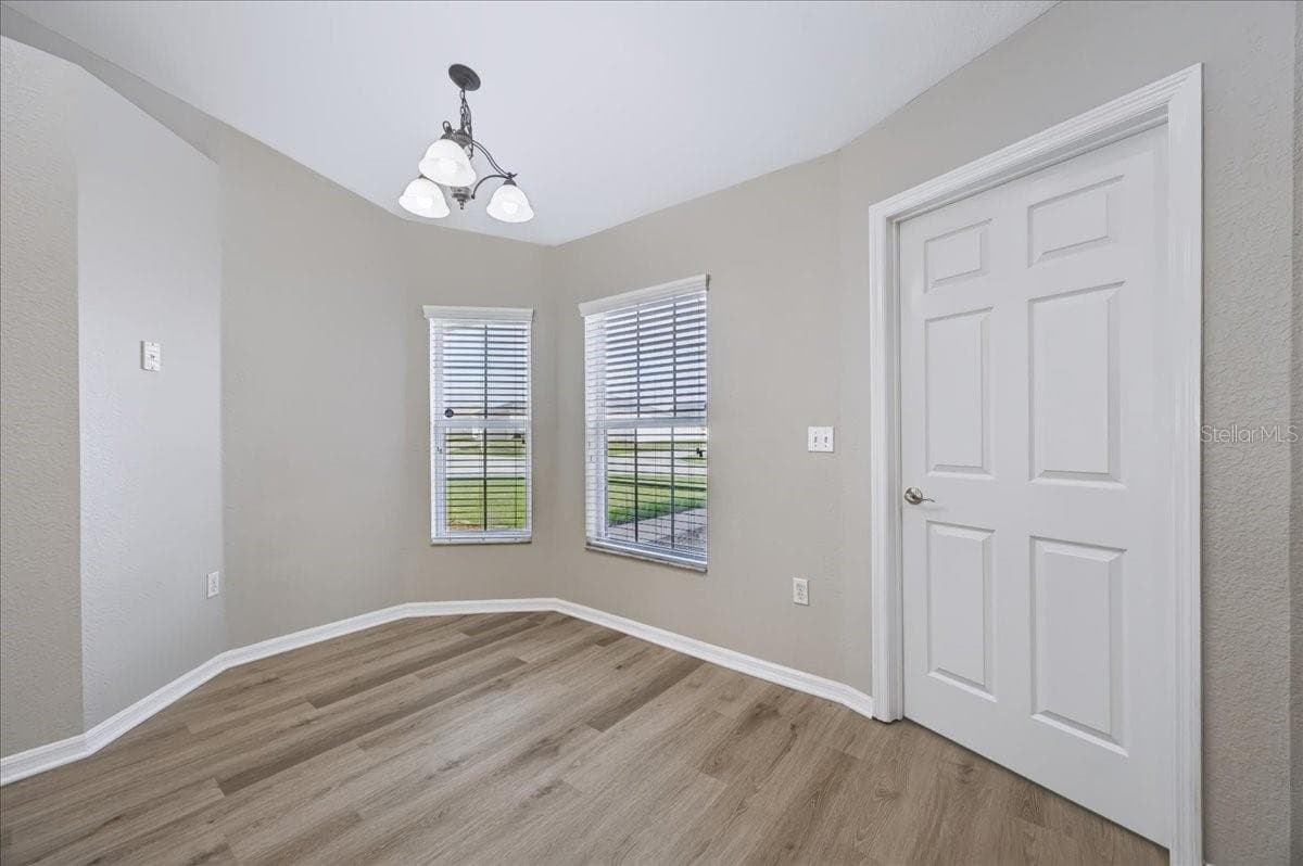 8810 PEBBLEBROOKE DRIVE — photo 8 of 22