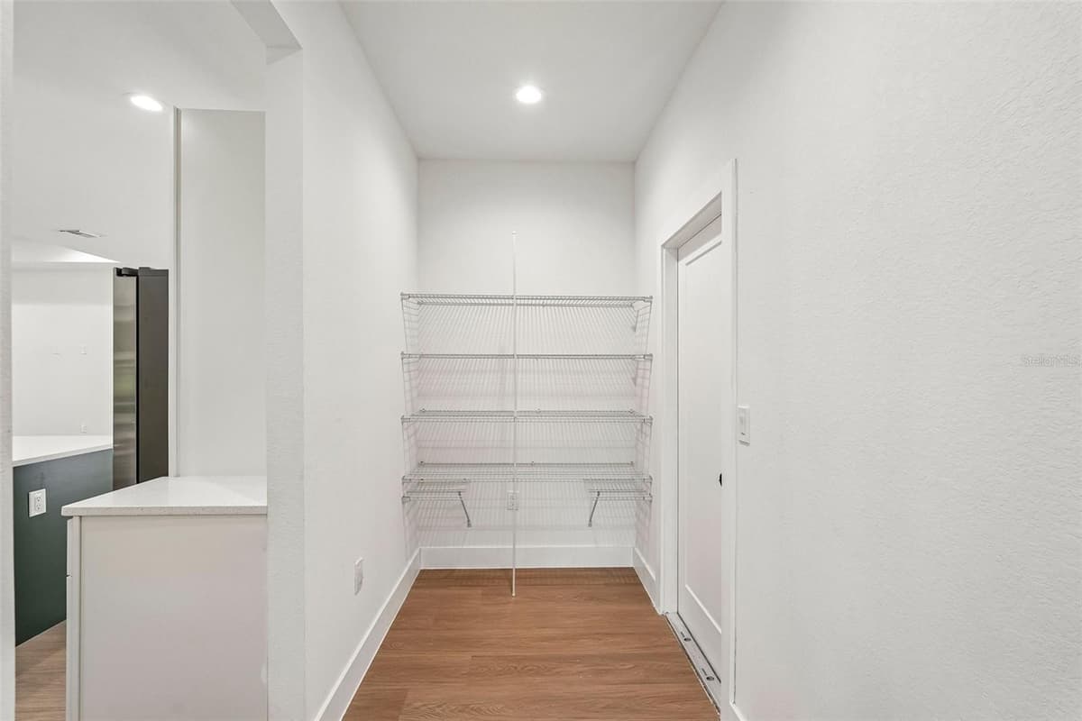 2234 JAMESON AVENUE — photo 16 of 38
