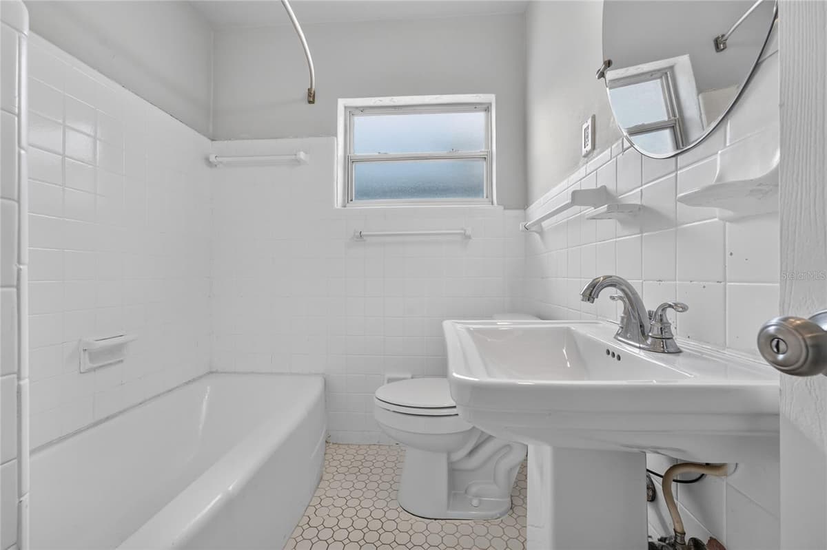 2510 BOYD AVENUE — photo 28 of 52