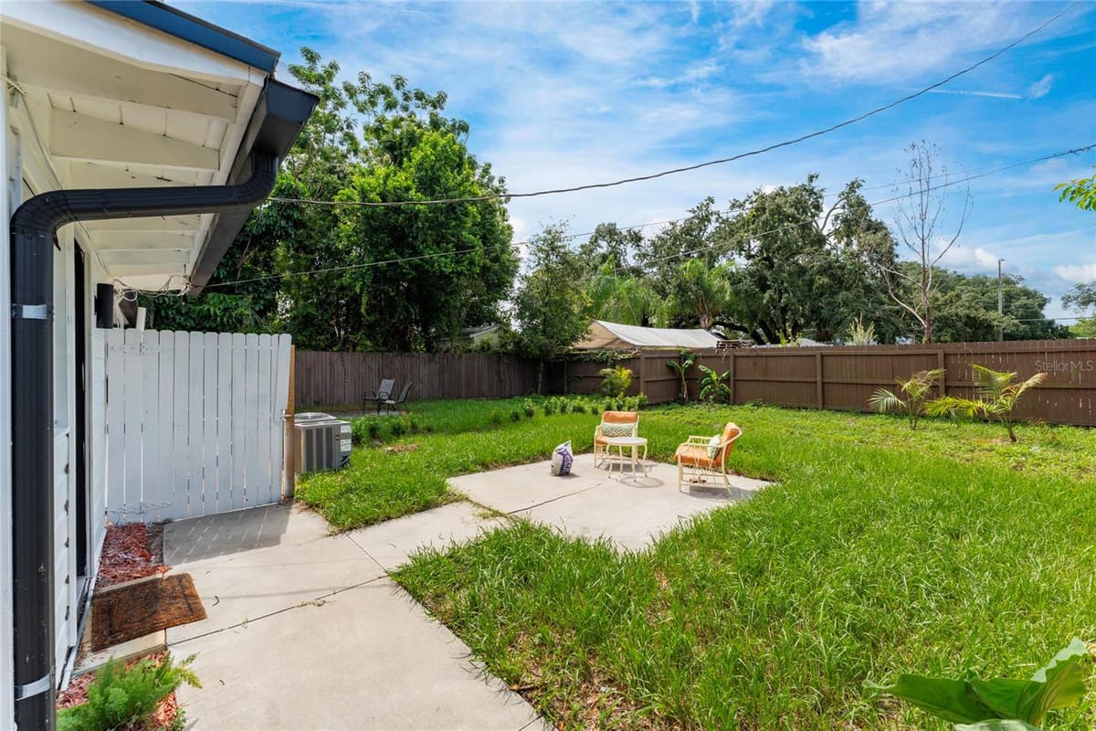 2510 BOYD AVENUE — photo 34 of 52