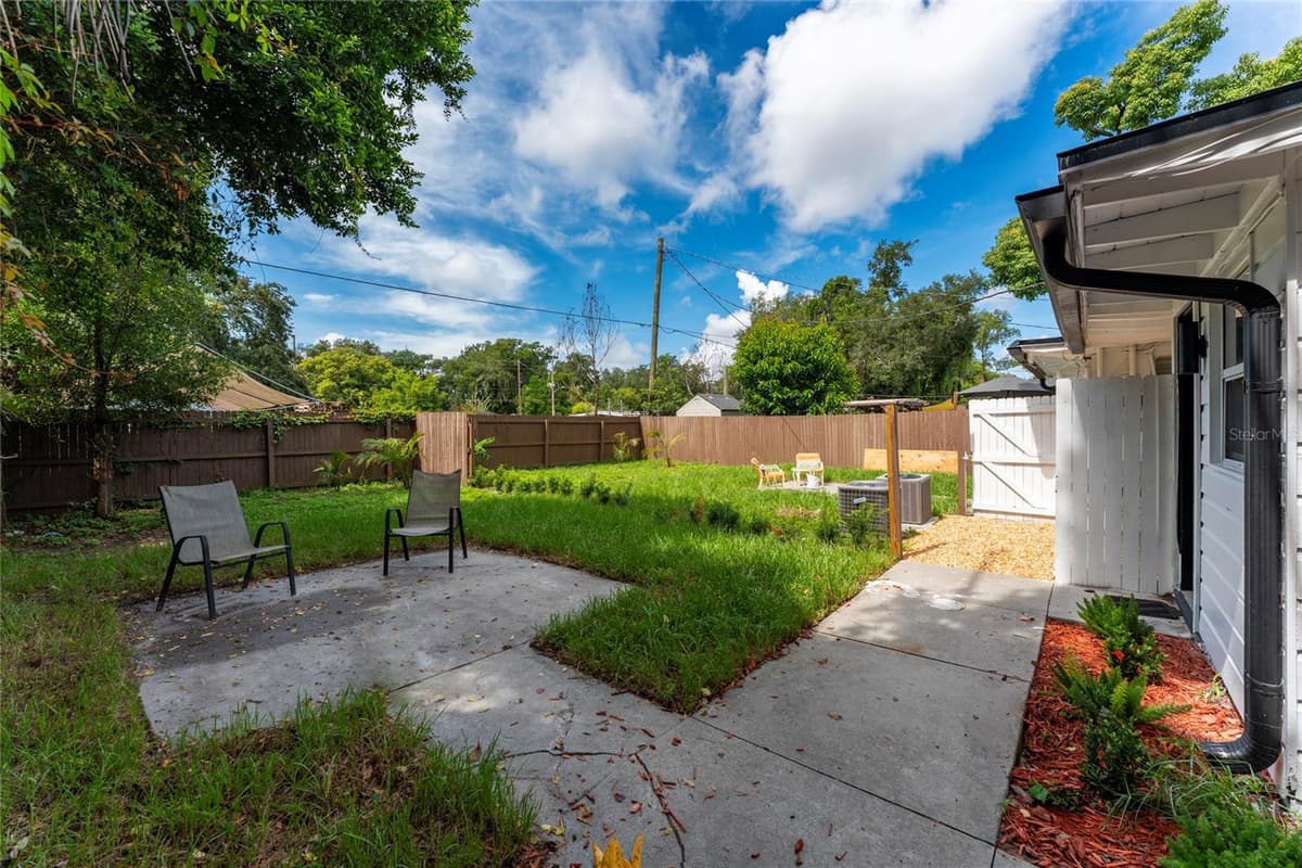 2510 BOYD AVENUE — photo 38 of 52