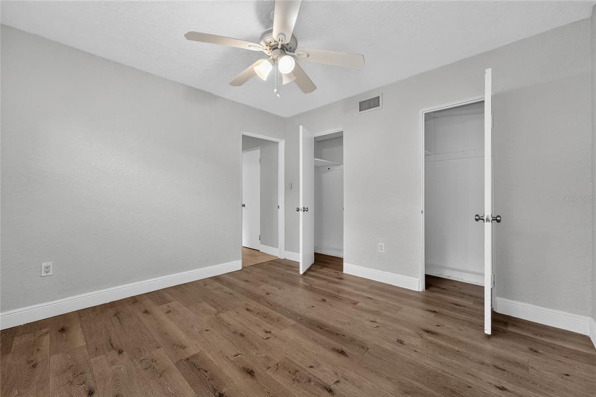 2510 BOYD AVENUE — photo 31 of 52