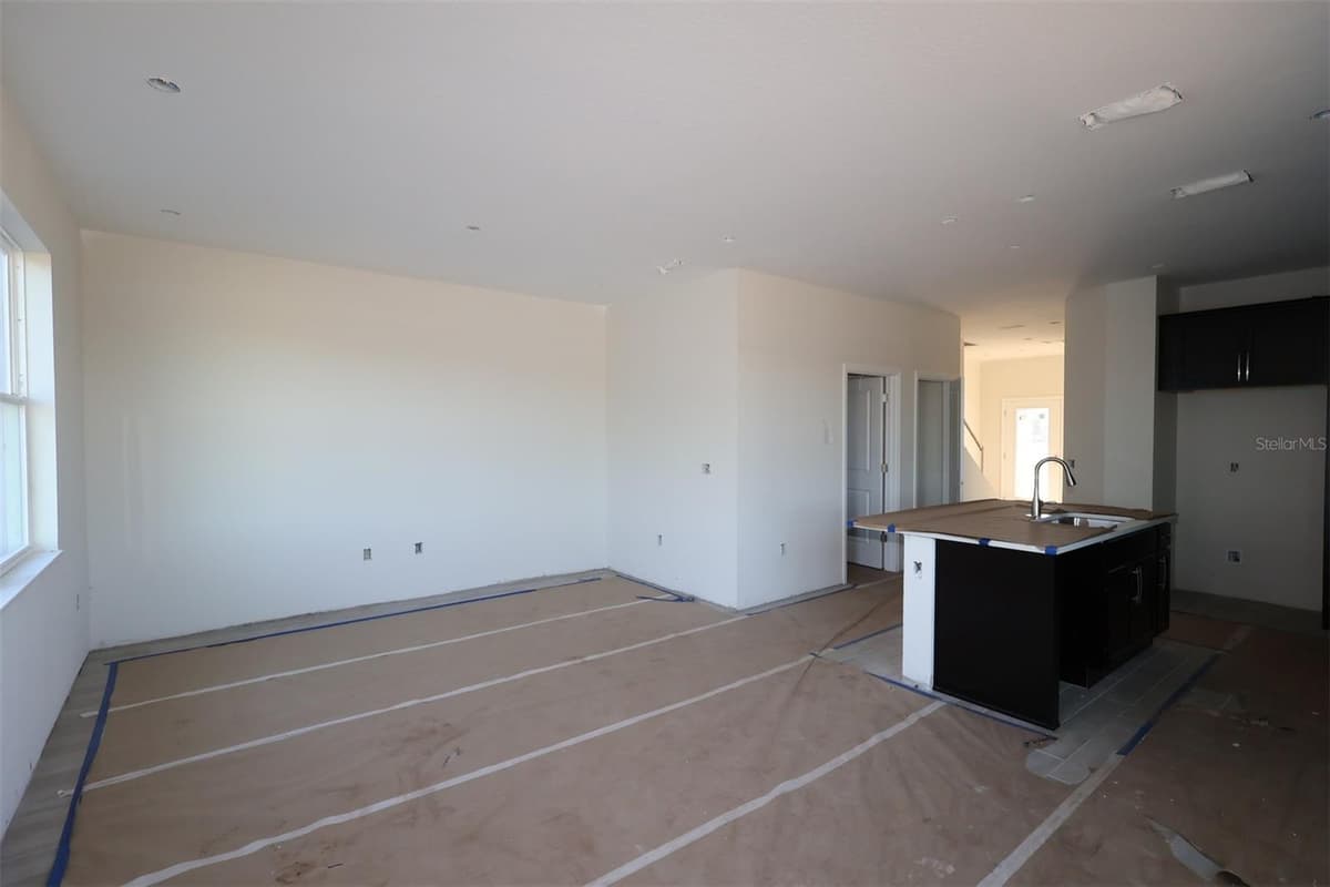 5192 CENTER LAKE RANCH BOULEVARD — photo 5 of 19