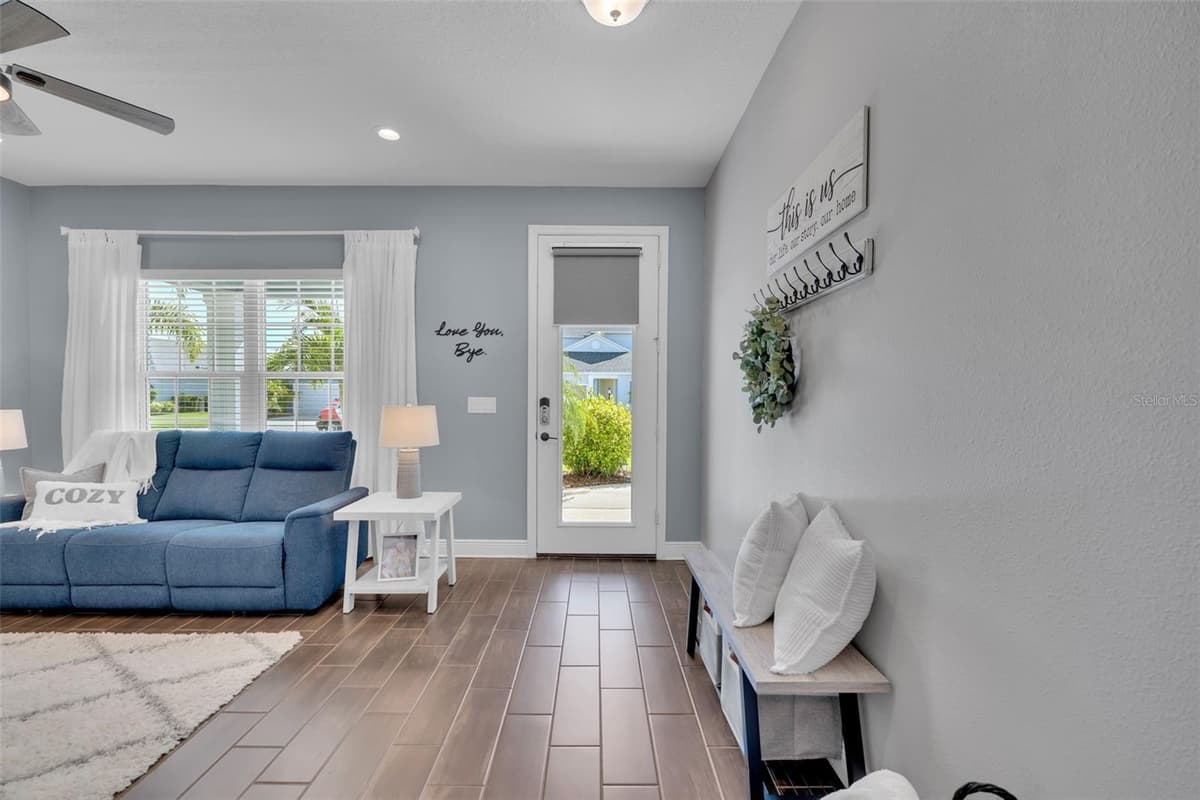 3321 WOODMONT DRIVE — photo 10 of 63