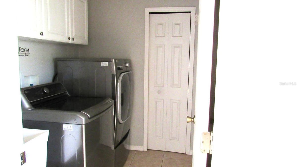 3279 BLYTHE AVENUE — photo 18 of 22