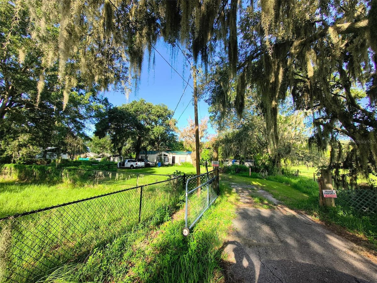3609 MAXWELL ROAD — photo 4 of 34