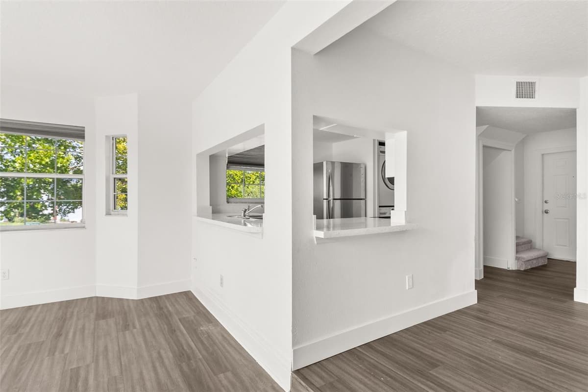 403 ORCHID DRIVE — photo 15 of 41