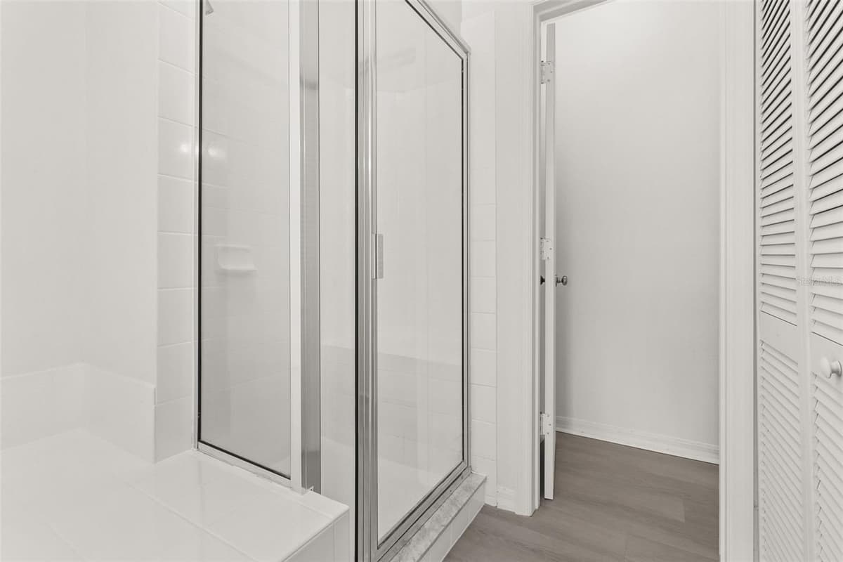 403 ORCHID DRIVE — photo 36 of 41