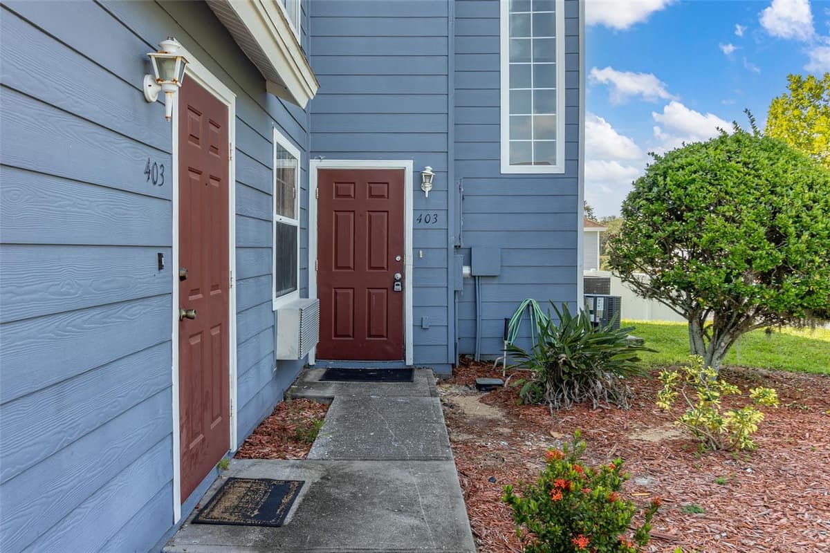 403 ORCHID DRIVE — photo 5 of 41
